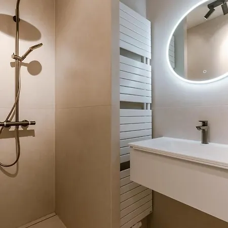 Cosy Near The Seafront Of Knokke-Heist